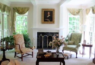Traditional Interior Design, Custom Drapery, fine English Furnishings, Great Falls, VA